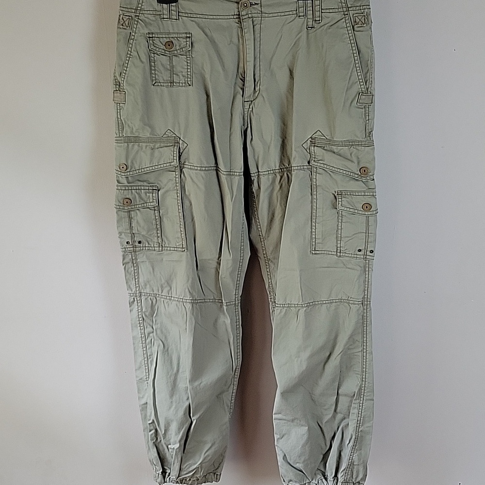 Old Navy Men's Cargo Jogger Pants - Khaki Green Lots Of Pockers